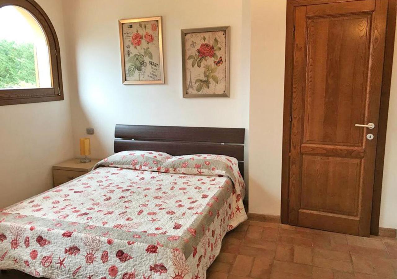 Casa Katia, Giuliana & Nami Villa Lacona Bagian luar foto